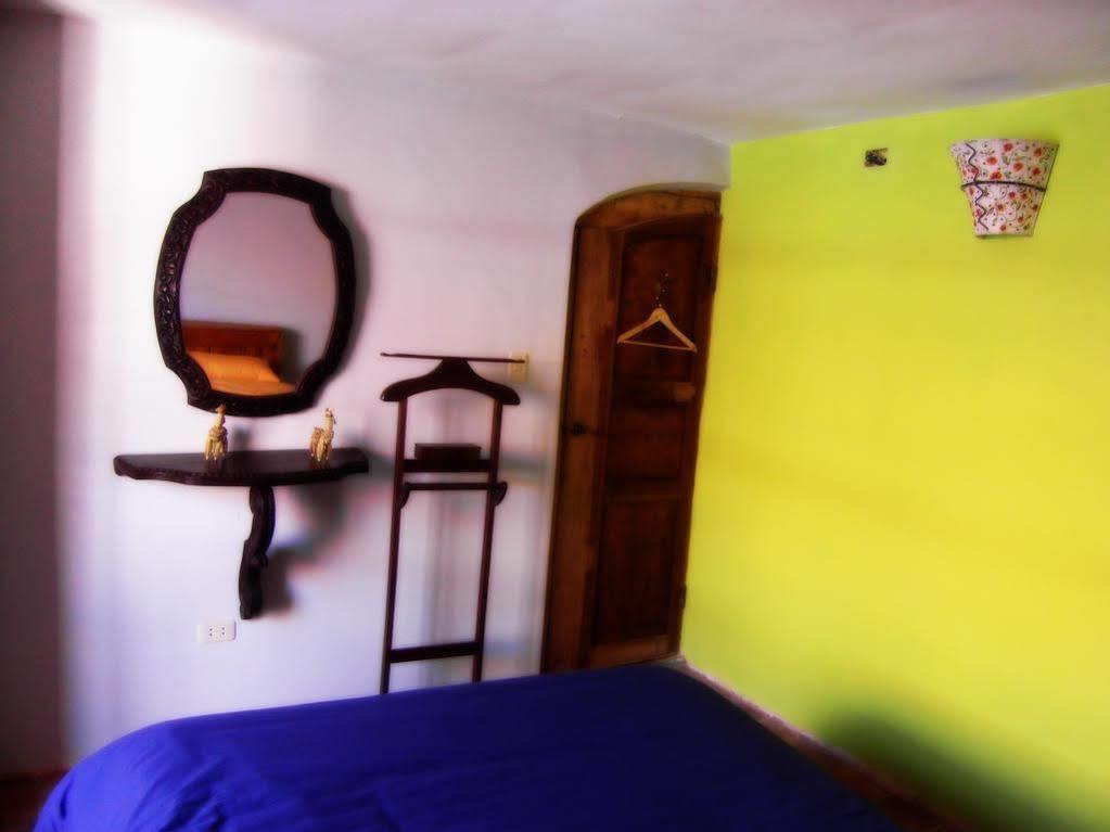 Anata Hostal La Paz Eksteriør billede